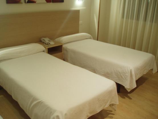 Hostal Francisco Salinas Бургос Номер фото